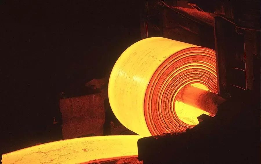 【要聞快遞】5只A股跌停，鋼鐵行業跌幅最大